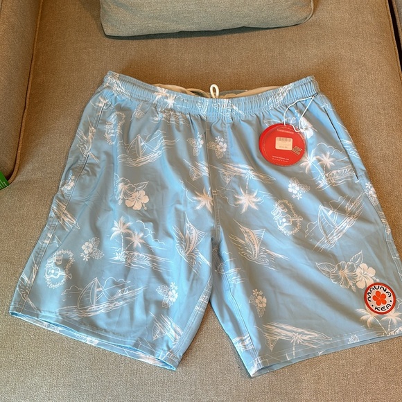 BNWT XXL Mauna Kea men’s swimsuit - Picture 2 of 13